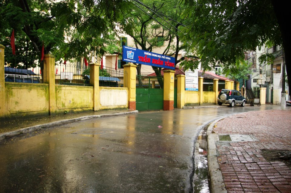 Trần Nhân Tông - Trường THPT công lập quận Hai Bà Trưng, Hà Nội (Ảnh: FB nhà trường)