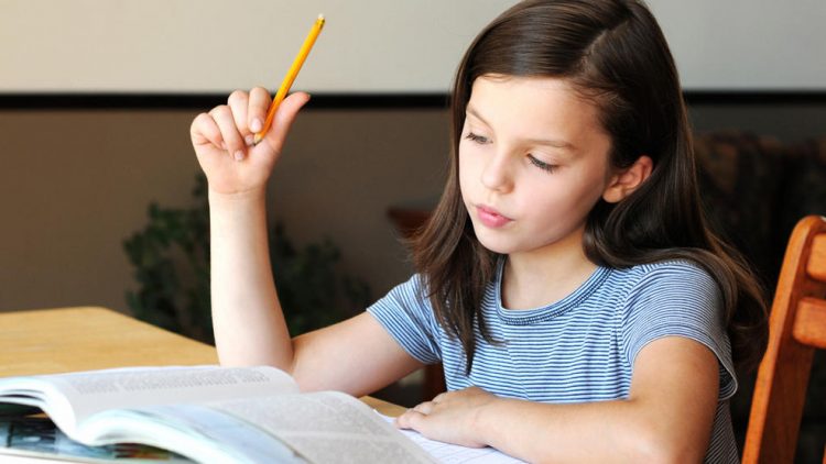 Bí quyết giúp trẻ hào hứng làm bài tập về nhà