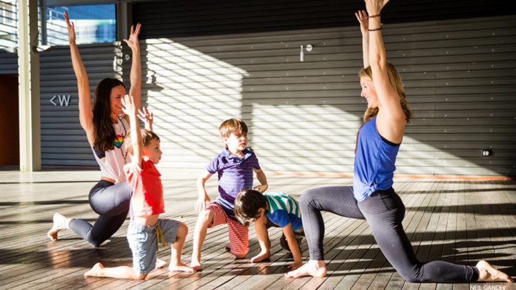 7 video dạy yoga cho trẻ trên YouTube